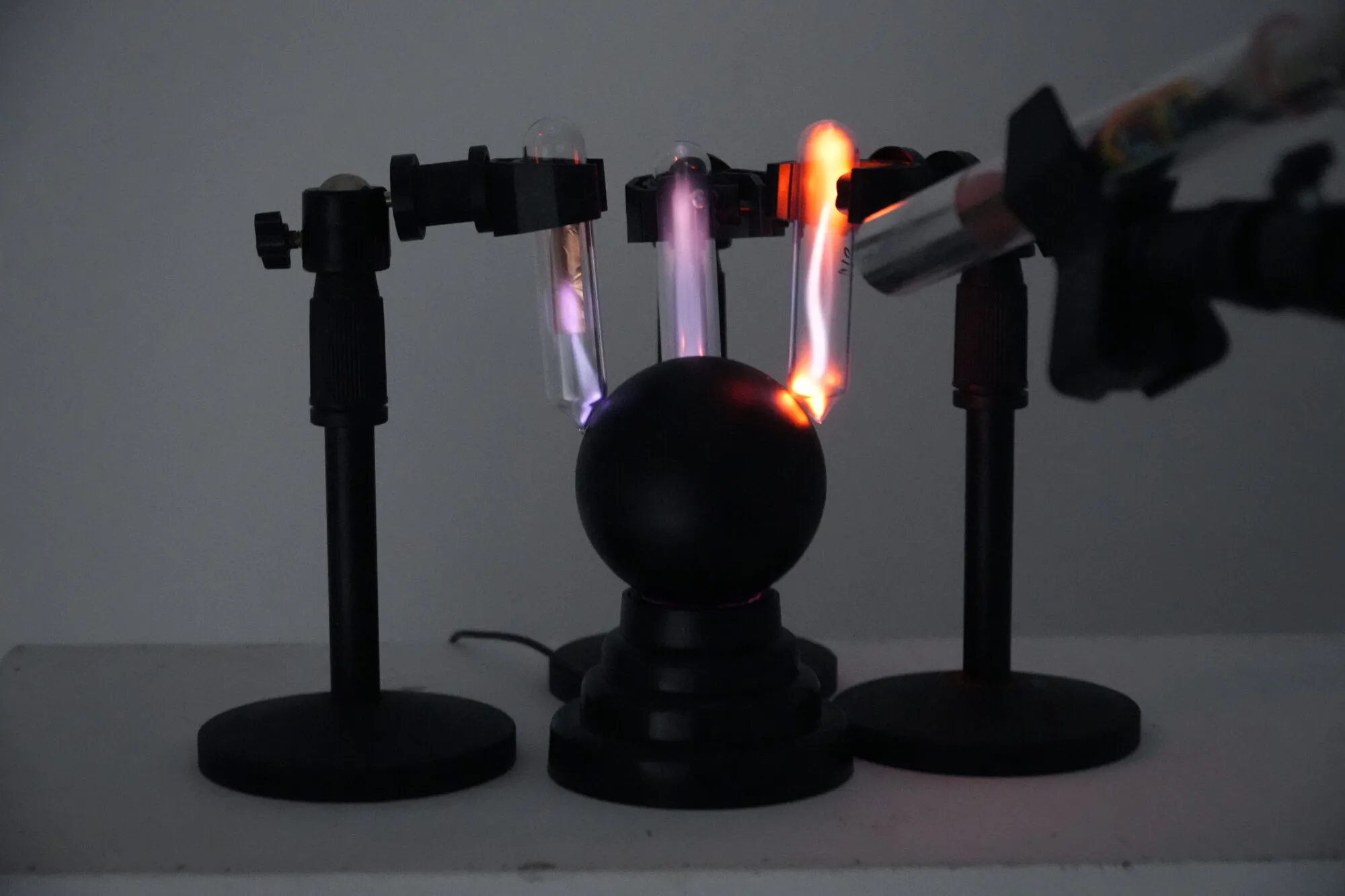 Inert Gas Resonance