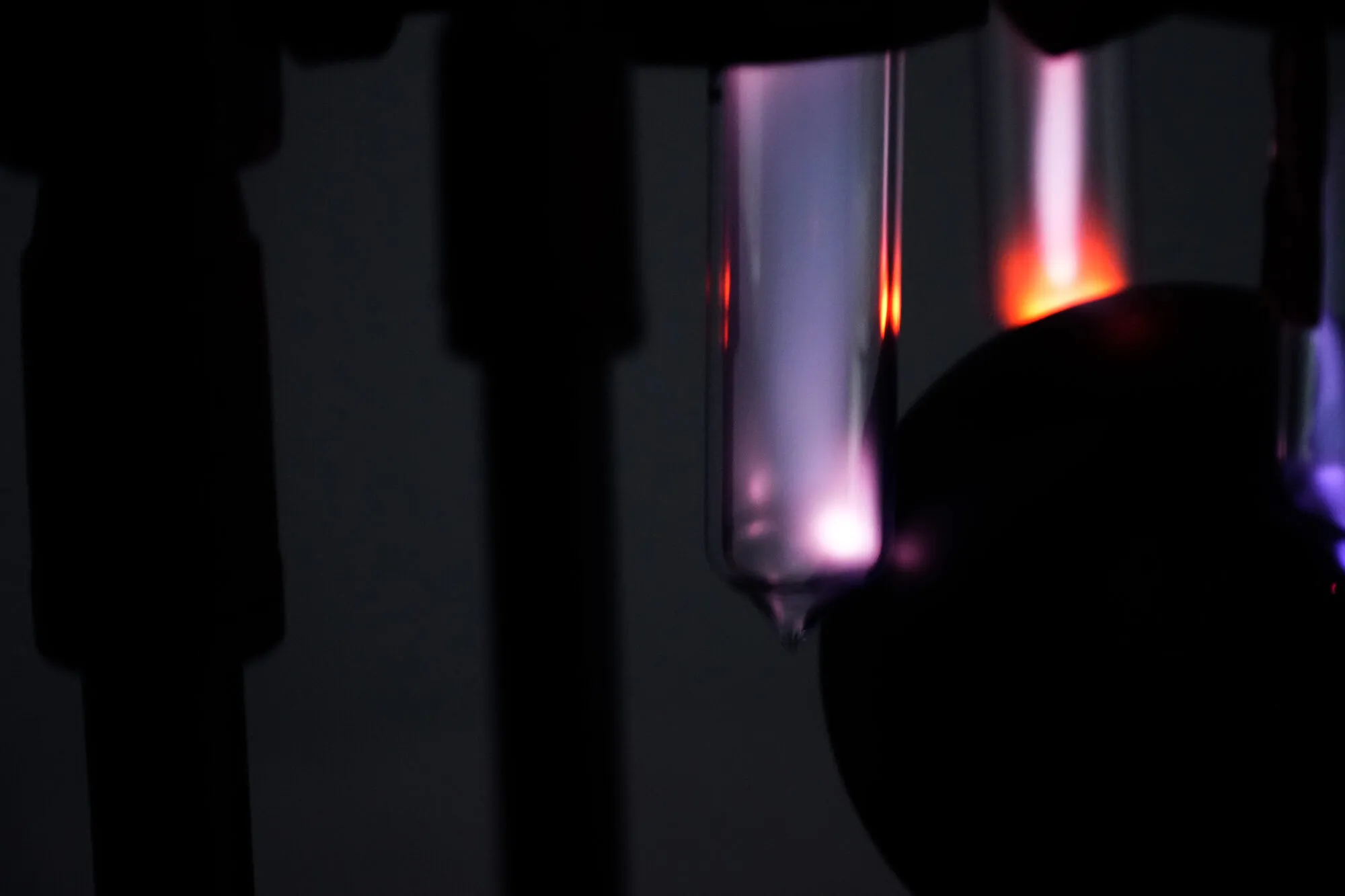 Inert Gas Resonance
