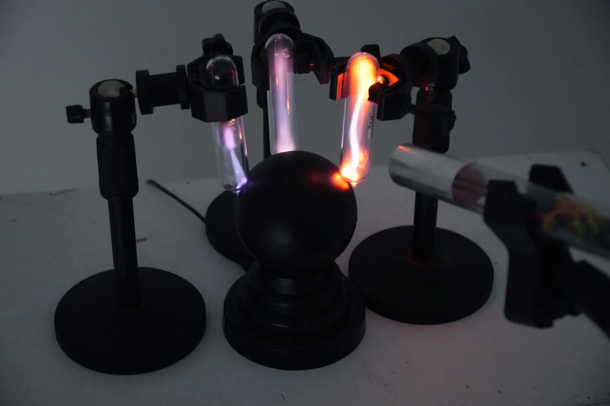Inert Gas Resonance